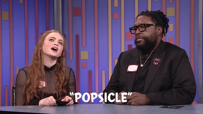 2022-05-24_-_The_Tonight_Show_Starring_Jimmy_Fallon_video_2_mp41389.jpg