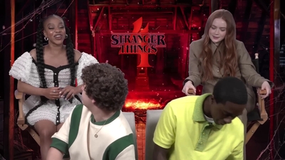 2022-05-26_-_BBC_Radio_1_-_Stranger_Things_4_Interview_mp41484.jpg