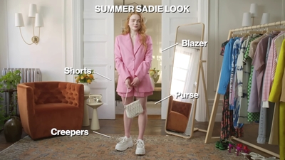 2022-05-26_-_Vogue_Magazine_-_7_Days_7_Looks_long_video_mp41751.jpg