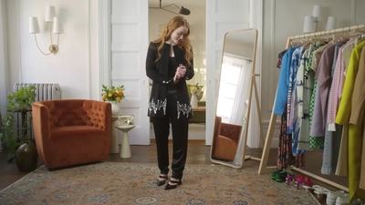 2022-05-26_-_Vogue_Magazine_-_7_Days_7_Looks_long_video_mp41761.jpg