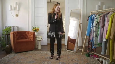 2022-05-26_-_Vogue_Magazine_-_7_Days_7_Looks_long_video_mp41799.jpg