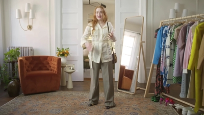 2022-05-26_-_Vogue_Magazine_-_7_Days_7_Looks_long_video_mp41876.jpg