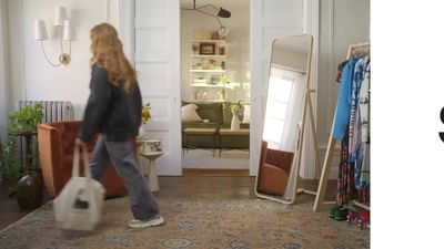 2022-05-26_-_Vogue_Magazine_-_7_Days_7_Looks_long_video_mp42008.jpg