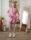 2022-05-26_-_Vogue_Magazine_-_7_Days_7_Looks_long_video_mp41715.jpg