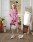 2022-05-26_-_Vogue_Magazine_-_7_Days_7_Looks_long_video_mp41734.jpg