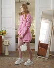2022-05-26_-_Vogue_Magazine_-_7_Days_7_Looks_long_video_mp41753.jpg