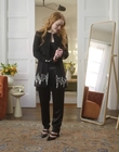 2022-05-26_-_Vogue_Magazine_-_7_Days_7_Looks_long_video_mp41761.jpg