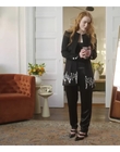 2022-05-26_-_Vogue_Magazine_-_7_Days_7_Looks_long_video_mp41762.jpg
