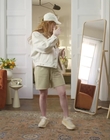 2022-05-26_-_Vogue_Magazine_-_7_Days_7_Looks_long_video_mp42024.jpg