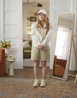 Filename=2022-05-26_-_Vogue_Magazine_-_7_Days_7_Looks_long_video_mp42083.jpg
Filesize=805KiB
Dimensions=1920x1080
Date added=Jul 12, 2022 2022-05-26_-_Vogue_Magazine_-_7_Days_7_Looks_long_video_mp42083.jpg