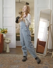 Filename=2022-05-26_-_Vogue_Magazine_-_7_Days_7_Looks_long_video_mp42169.jpg
Filesize=848KiB
Dimensions=1920x1080
Date added=Jul 12, 2022 2022-05-26_-_Vogue_Magazine_-_7_Days_7_Looks_long_video_mp42169.jpg