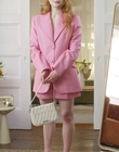 Filename=2022-05-26_-_Vogue_Magazine_-_7_Days_7_Looks_mp40029.jpg
Filesize=370KiB
Dimensions=720x1280
Date added=Jul 03, 2022 2022-05-26_-_Vogue_Magazine_-_7_Days_7_Looks_mp40029.jpg