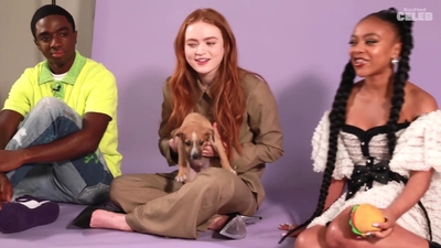 2022-05-27_-_BuzzFeed_Celeb_-_The_Cast_of_Stranger_Things_Plays_With_Puppies_mp42341.jpg