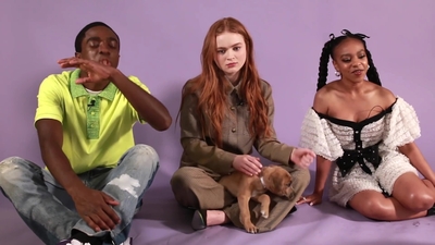 2022-05-27_-_BuzzFeed_Celeb_-_The_Cast_of_Stranger_Things_Plays_With_Puppies_mp42794.jpg