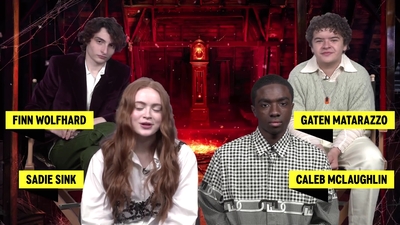 2022-05-27_-_MTV_News_-_Stranger_Things_Cast_on_Their_Favorite_S4_BTS_Moments_mp43472.jpg