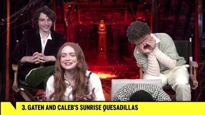 2022-05-27_-_MTV_News_-_Stranger_Things_Cast_on_Their_Favorite_S4_BTS_Moments_mp43655.jpg