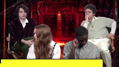 2022-05-27_-_MTV_News_-_Stranger_Things_Cast_on_Their_Favorite_S4_BTS_Moments_mp43732.jpg
