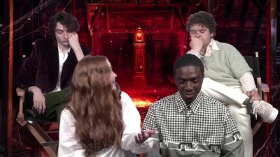2022-05-27_-_MTV_News_-_Stranger_Things_Cast_on_Their_Favorite_S4_BTS_Moments_mp43788.jpg