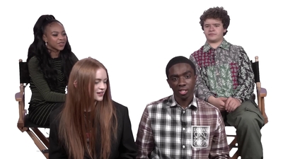 2022-05-27_-_POPSUGAR_-_Stranger_Things_Cast_Cant_Stop_Making_Each_Other_Laugh_mp43930.jpg