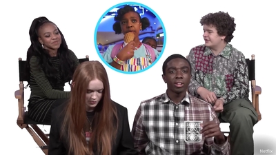 2022-05-27_-_POPSUGAR_-_Stranger_Things_Cast_Cant_Stop_Making_Each_Other_Laugh_mp43950.jpg