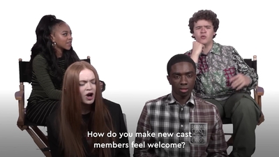2022-05-27_-_POPSUGAR_-_Stranger_Things_Cast_Cant_Stop_Making_Each_Other_Laugh_mp43967.jpg