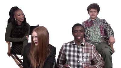 2022-05-27_-_POPSUGAR_-_Stranger_Things_Cast_Cant_Stop_Making_Each_Other_Laugh_mp44010.jpg