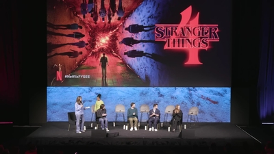 2022-05-27_-_Stranger_Things_Los_Angeles_FYSEE_Event_mp40446.jpg