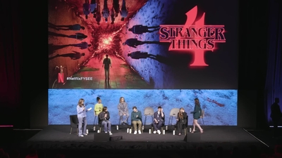 2022-05-27_-_Stranger_Things_Los_Angeles_FYSEE_Event_mp40457.jpg