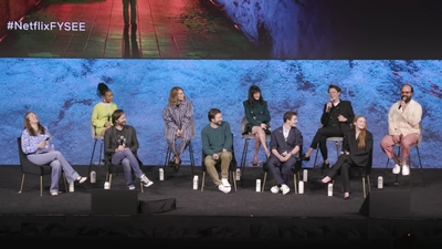 2022-05-27_-_Stranger_Things_Los_Angeles_FYSEE_Event_mp40629.jpg