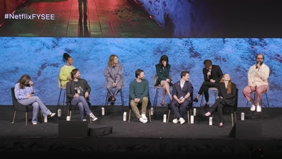 2022-05-27_-_Stranger_Things_Los_Angeles_FYSEE_Event_mp40634.jpg