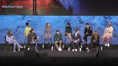 2022-05-27_-_Stranger_Things_Los_Angeles_FYSEE_Event_mp40657.jpg