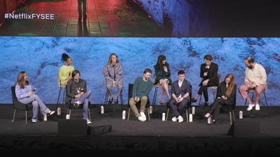 2022-05-27_-_Stranger_Things_Los_Angeles_FYSEE_Event_mp40693.jpg