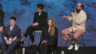 2022-05-27_-_Stranger_Things_Los_Angeles_FYSEE_Event_mp41239.jpg
