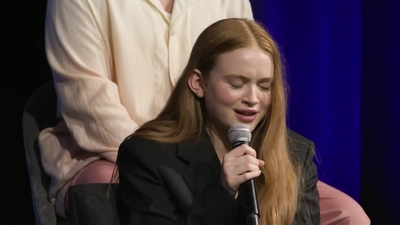 2022-05-27_-_Stranger_Things_Los_Angeles_FYSEE_Event_mp41889.jpg