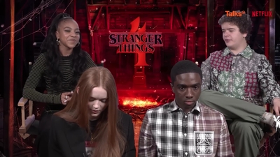 2022-05-27_-_Talks_International_with_The_Casts_of_Stranger_Things_4_Volume_1_mp44180.jpg
