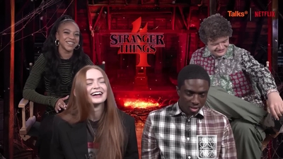 2022-05-27_-_Talks_International_with_The_Casts_of_Stranger_Things_4_Volume_1_mp44203.jpg