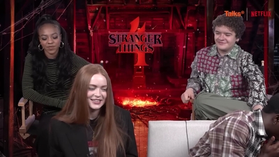 2022-05-27_-_Talks_International_with_The_Casts_of_Stranger_Things_4_Volume_1_mp44219.jpg