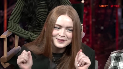 2022-05-27_-_Talks_International_with_The_Casts_of_Stranger_Things_4_Volume_1_mp44237.jpg