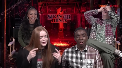 2022-05-27_-_Talks_International_with_The_Casts_of_Stranger_Things_4_Volume_1_mp44247.jpg