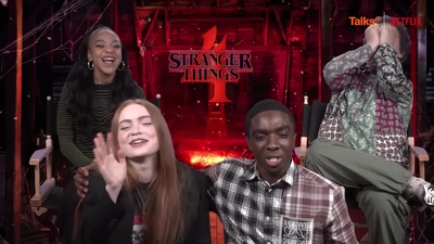 2022-05-27_-_Talks_International_with_The_Casts_of_Stranger_Things_4_Volume_1_mp44250.jpg