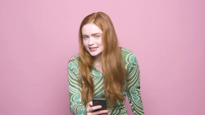 2022-05-28_-_GLAMOUR_Germany_-_Sadie_Sink_Shares_Her_Life_Advice_mp46382.jpg