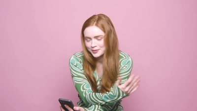 2022-05-28_-_GLAMOUR_Germany_-_Sadie_Sink_Shares_Her_Life_Advice_mp46461.jpg
