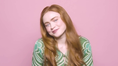 2022-05-28_-_GLAMOUR_Germany_-_Sadie_Sink_Shares_Her_Life_Advice_mp46529.jpg