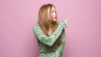 2022-05-28_-_GLAMOUR_Germany_-_Sadie_Sink_Shares_Her_Life_Advice_mp46535.jpg