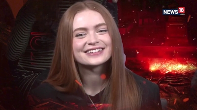 2022-05-29_-_CNN-News18_-_Stranger_Things_4_Interview_mp47095.jpg