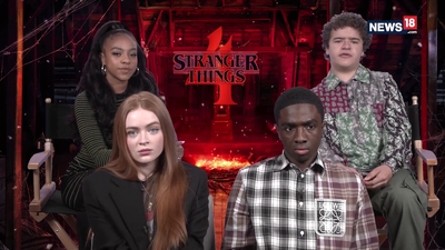 2022-05-29_-_CNN-News18_-_Stranger_Things_4_Interview_mp47385.jpg