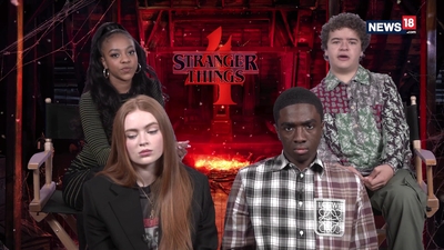 2022-05-29_-_CNN-News18_-_Stranger_Things_4_Interview_mp47388.jpg