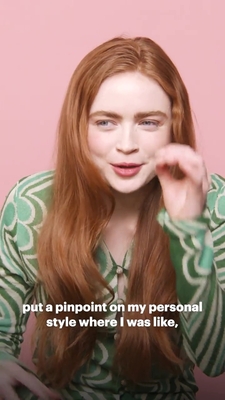 2022-06_-_Glamour_UK_BTS_video_2_mp40211.jpg