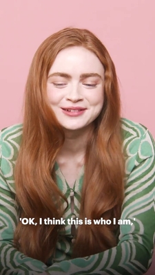 2022-06_-_Glamour_UK_BTS_video_2_mp40216.jpg