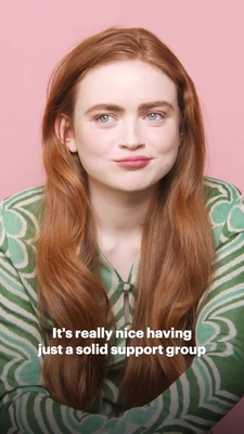 2022-06_-_Glamour_UK_BTS_video_2_mp40274.jpg